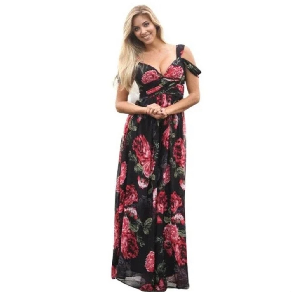 Soieblu Off Shoulder Maxi Dress Romantic